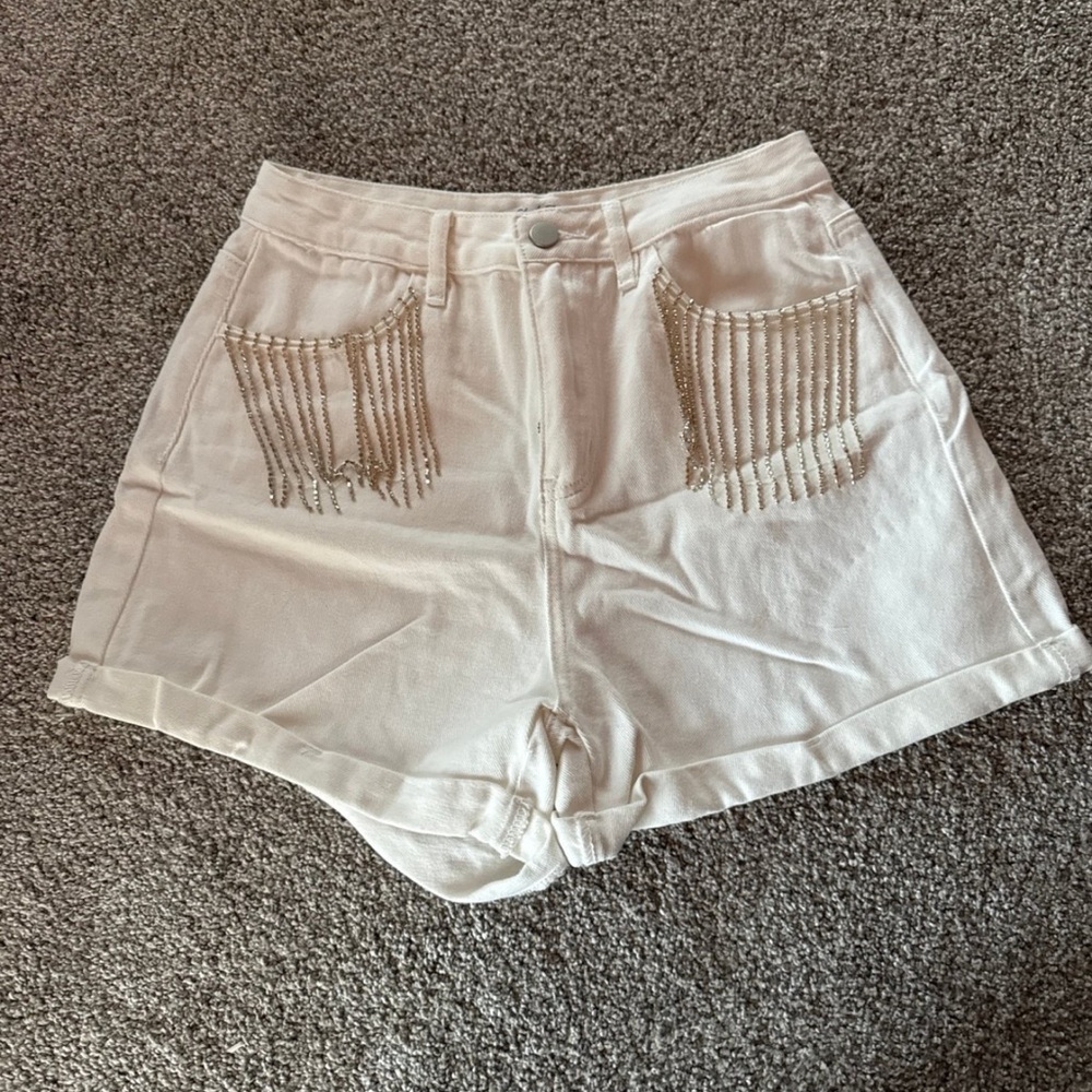 Stylish Cream Shorts with Fringe Detail